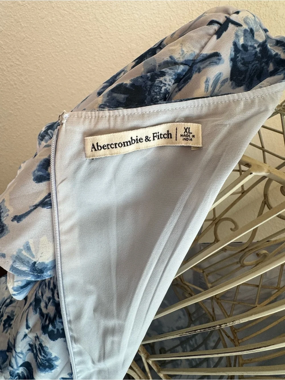 Abercrombie & Fitch soft blue